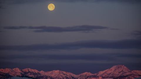 Christine Estrada Moonrise cropped DSC 0421