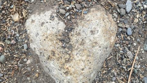Heart rock 2