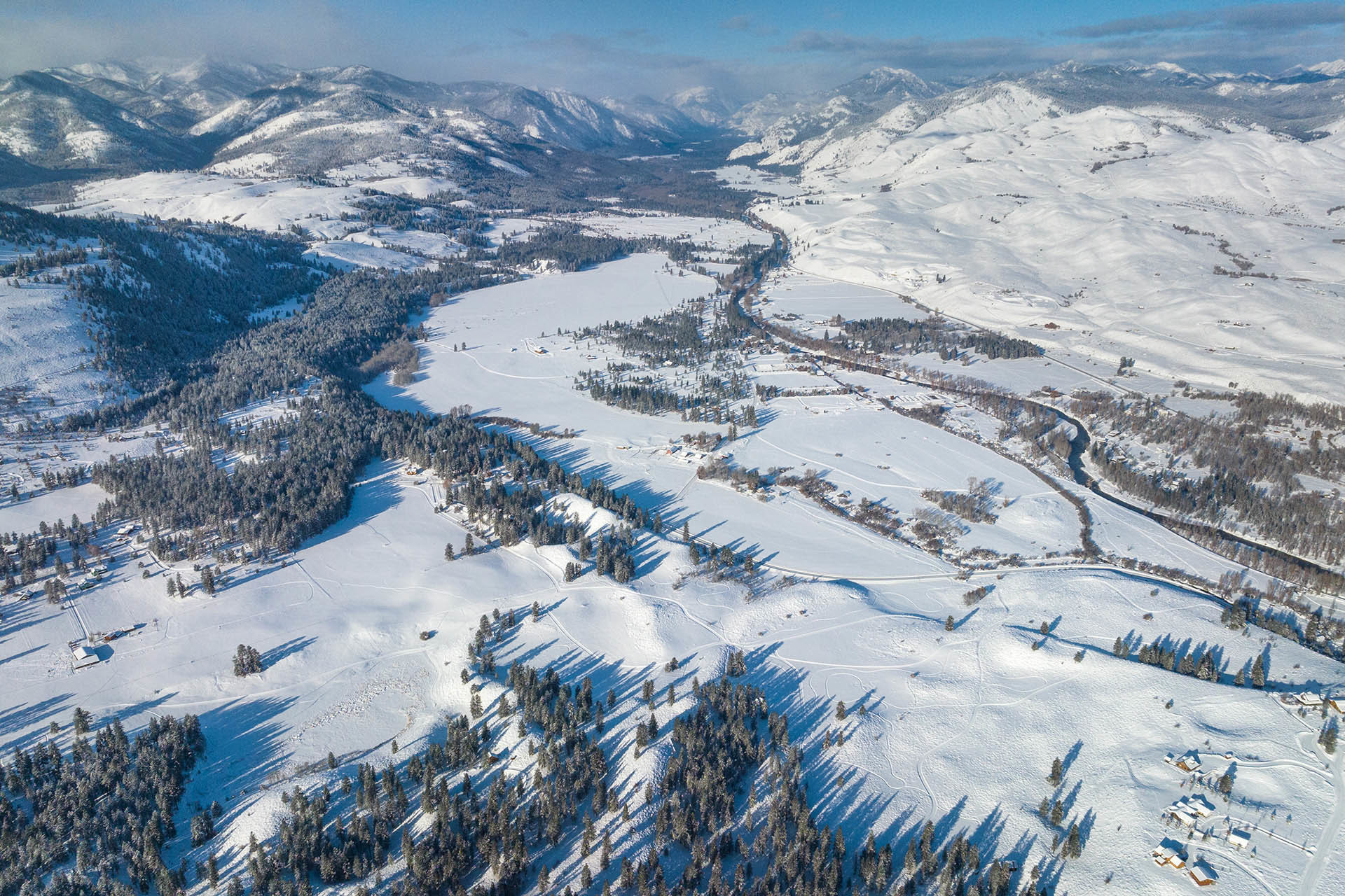 Winter aerial looking northwest Benj Drummond 1920pixels